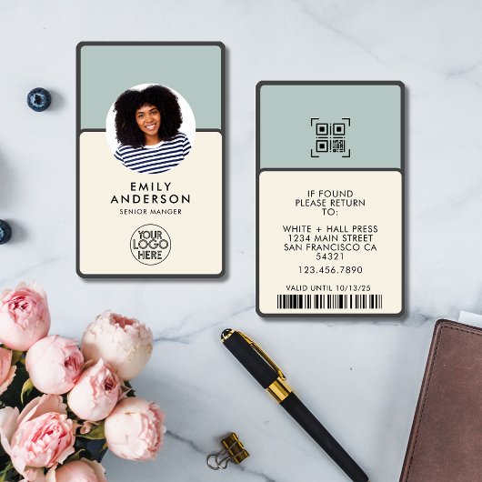 Custom Employee Pass Foto ID Logo Qr barcode Badge