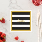 Custom Faux Gold Script op zwart-witte strepen Servet (Insitu)
