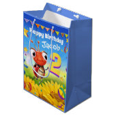 Custom Gift Bag voor de 2e verjaardag van de jonge Medium Cadeauzakje (Voorkant Gekanteld)