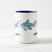 Custom Hand Drawn Cute Shark Coffee Mok (Midden)