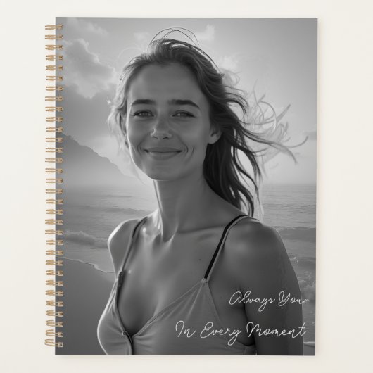 Custom Her Portrait – Simple Photo Gift for Her Planner (Voorkant)