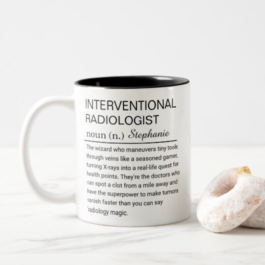 Custom Interventional Radiologist Definition Funny Tweekleurige Koffiemok (Met donut)