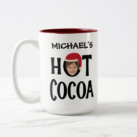 Custom Kid Face & Name Hot Cocoa Christmas Tweekleurige Koffiemok (Links)
