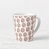 Custom Meerdere Gezichten Verjaardagsfeestje voor  Latte Mok (Rechterhoek)