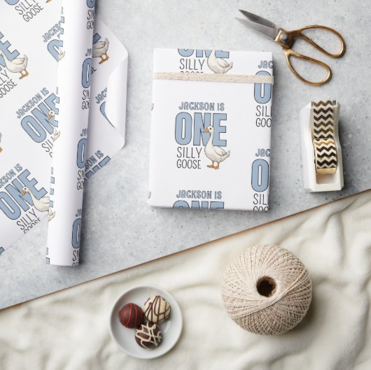 Custom Modern Blue One Silly Goose First Birthday Cadeaupapier (Crafts)