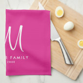 Custom Monogram Sjabloon Roze familienaam Elegant Theedoek (Quarter Fold)