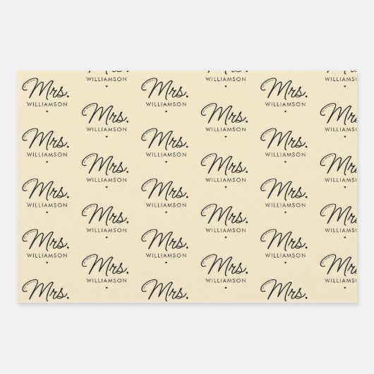 Custom Mrs. Est. Modern Elegant Script Newlywed Inpakpapier Vel (Voorkant)