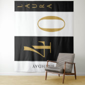 Custom Name & Age Banner Black Gold White Birthday Wandkleed (In situ)