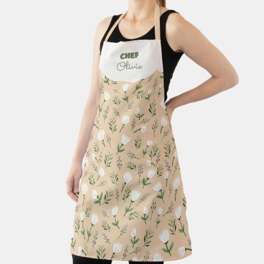 Custom Name Apron – Vanilla Floral Print Schort (Insitu)