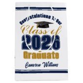 Custom Navy Blue Gold Class of 2026 Graduation Medium Cadeauzakje (Voorkant)