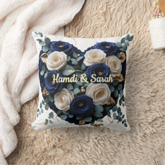 Custom Navy Gold Floral Monogram Heart Pillow Kussen