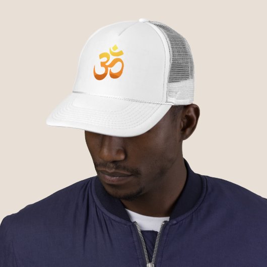 Custom OM Mantra Symbool Mannen Vrouwen Wit Trucker Pet (In situ)