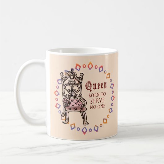 Custom Queen serveert niemand Koffiemok (Links)