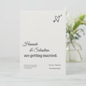 Custom Wedding Invitation – Elegant & Printable (Debout devant)