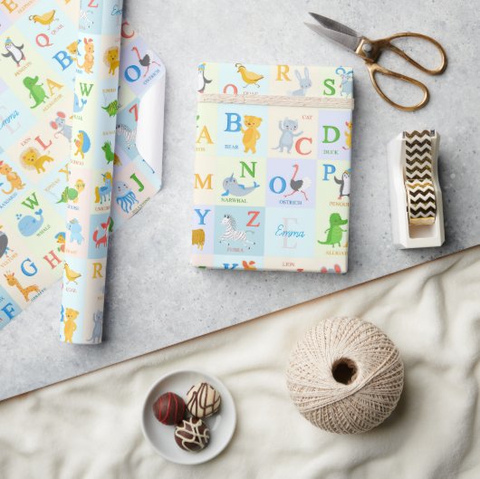 Cute ABC Animal Alphabet Pattern met Voornaam Cadeaupapier (Crafts)