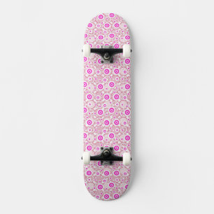 Cute abstract roze stippenpatronen skateboard