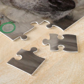 Cute akita dog red santa hat pointsettia kermas legpuzzel (Zijkant)