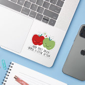 Cute Apple Sticker (Laptop met iPhone)
