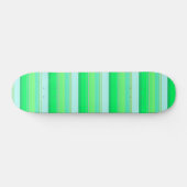 Cute aqua groene strepen skateboard (Horizontaal)