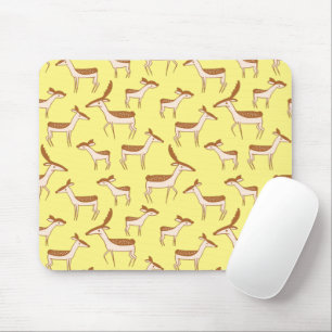 Cute Baby Deer and Family on Pastel Yellow Muismat