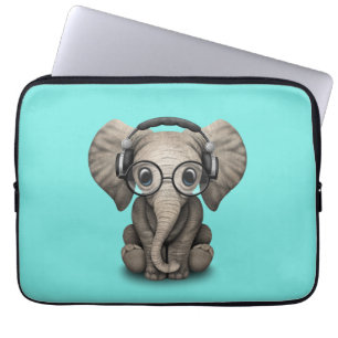 Cute Baby Elephant Dj met hoofdtelefoon en glas Laptop Sleeve