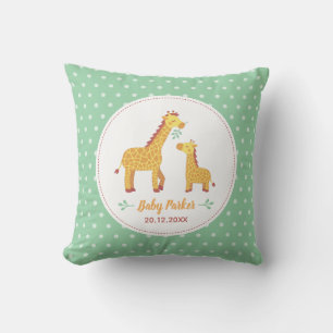 Cute Baby Giraffe and Mum, Nursery Personalized Kussen