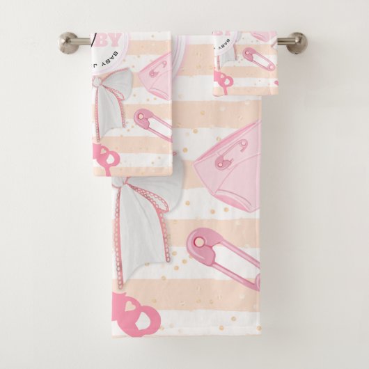 Cute Baby Girl Monogrammed Pattern Bad Handdoek (Insitu)