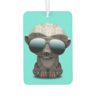 Cute Baby Honey Badger Wearing Sunbril Luchtverfrisser