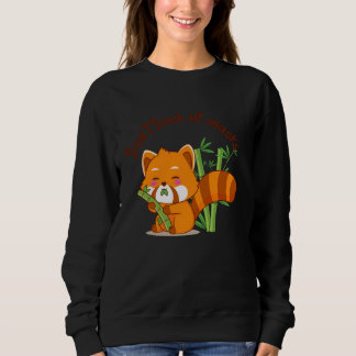 cute bear eating bamboo trui