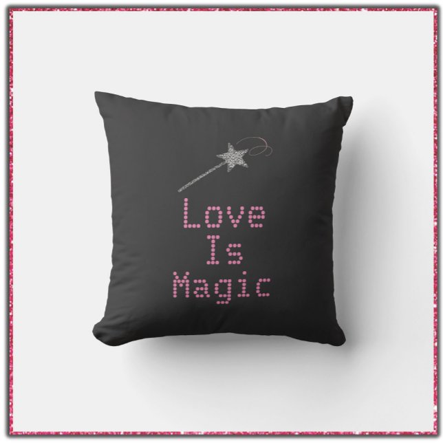 Cute Black en Roze Love is Magic Kussen (Creator heeft geüpload)
