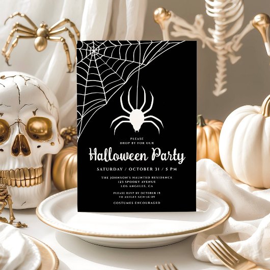 Cute Black Spider Halloween Party Invitation Kaart