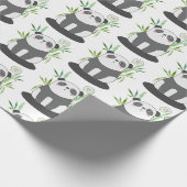 Cute Black & White Panda in Bamboo Pattern Cadeaupapier (Hoek)