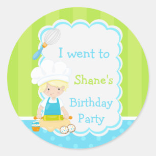 Cute Blonde Boy Baking Birthday Party Ronde Sticker