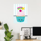 Cute Blue Cupcake met Kawaii Face Poster (Thuiskantoor)