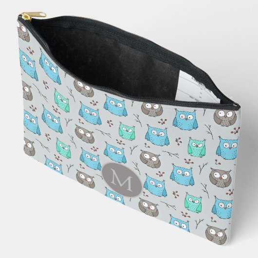 Cute Blue Gray Owl Pattern Monogram Etui (Open)