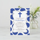 Cute Blue Polka Dots Cross Baptisme Invitation Kaart (Staand voorkant)