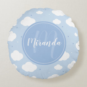 Cute Blue Sky met aangepaste monogram en naam Rond Kussen