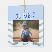 Cute Blue Waves Boy Foto Kinder kersttasje Keramisch Ornament (Links)