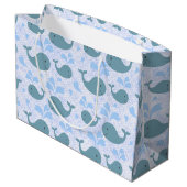 Cute Blue Whales Pattern Monogram Large Cadeautasje (Achterkant Gekanteld)