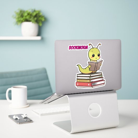 Cute Bookworm Sticker | Adorable Reading Worm (Laptop op bureau)