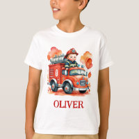 Cute brandweerauto en brandweerman