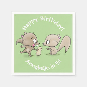 Cute brown eekhoorns die een pinda cartoon delen servet
