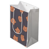 Cute Brown Teddy Bear Face Pattern Dark Blue Medium Cadeauzakje (Voorkant Gekanteld)