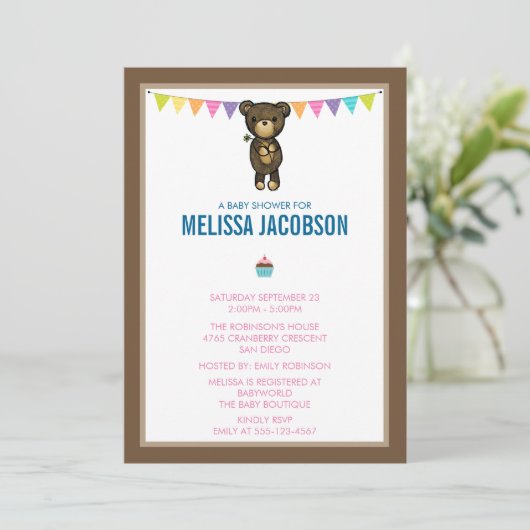 Cute bruin Beer dat een bloem Baby shower vasthoud Kaart (Staand voorkant)