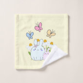 Cute Bunnies avec marguerites de printemps et papi (Gant de toilette)