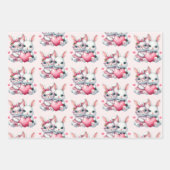 Cute Bunnies Sharing a Heart Pattern Inpakpapier Vel (Voorkant)