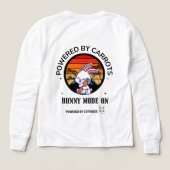 Cute Bunny Hugging Carrot Retro Sunset T-Shirt  (Motif verso)