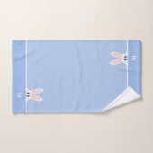 Cute Bunny & Monogram op Light Blue Bad Handdoek (Handdoek)