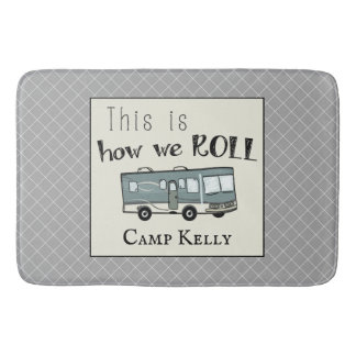 Cute Camping RV "Dit is hoe we werken", gepersonal Badmat