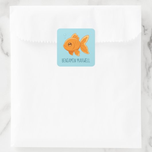 Cute Cartoon Goldfish on Blue Custom Name Vierkante Sticker (Tas)